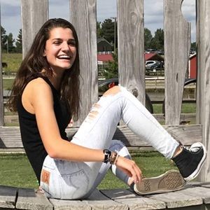 Meet your Posher, Kristen